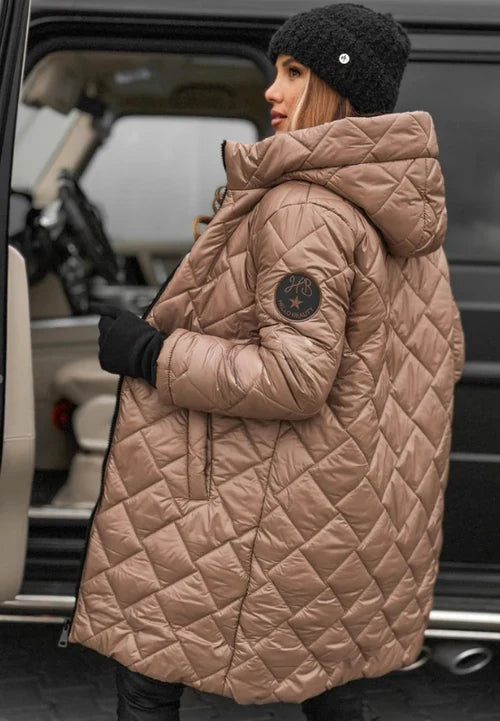 Amber | Elegant Quilted Down Jacket with Hood