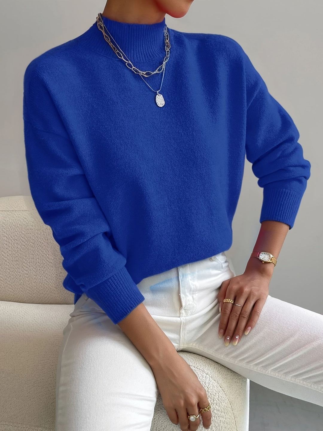 Maria | Elegant and Comfortable Turtleneck.